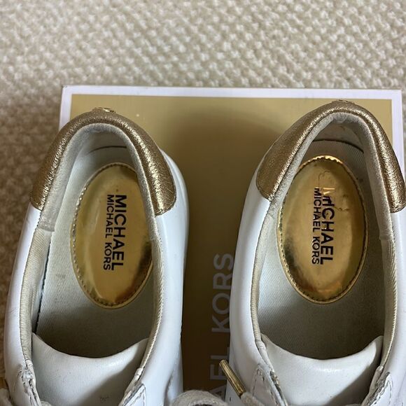 Michael Kors Irving Lace Up Sneakers - Picture 6 of 8